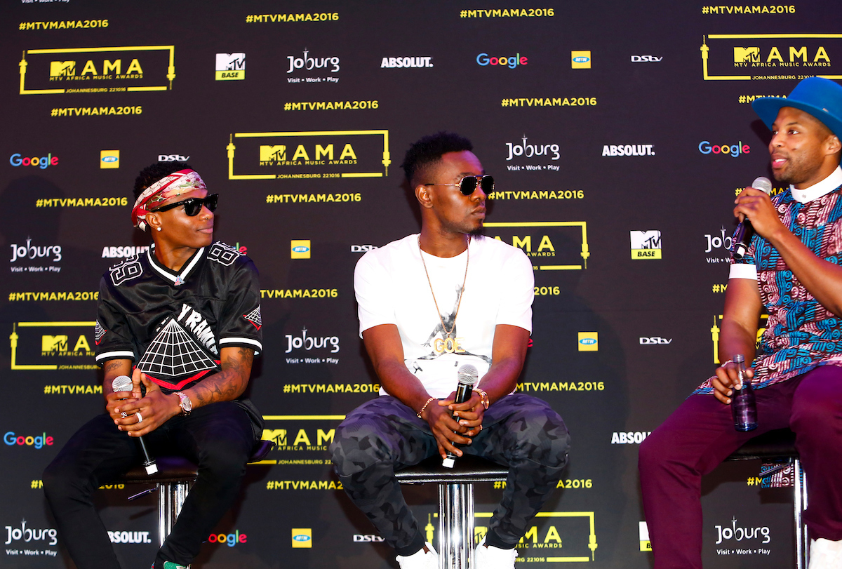 (L to R) The artists Wizkid, Patoranking and the TV personality Sizwe Dhlomo during the MAMA press conference in Johannesburg, South Africa on October 21st, 2016