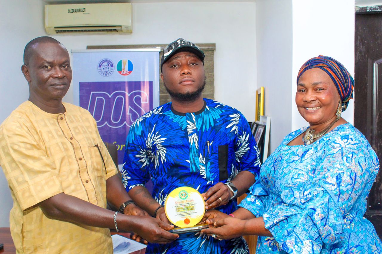 Ojodu Lcda Apc Women Leaders Visit Hon Segun Odunmbaku P M Express