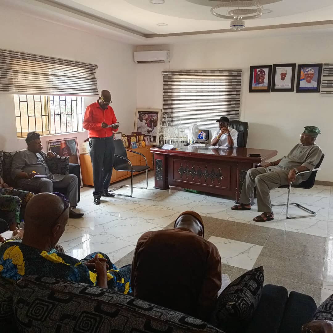 Segun Odunmbaku Hosts Inaugural Meeting With Cdc Executives P M Express